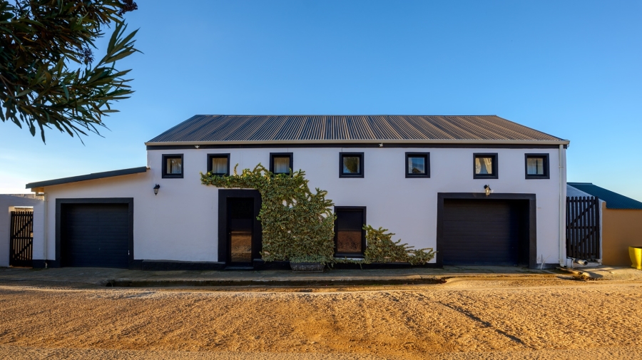 3 Bedroom Property for Sale in Napier Western Cape